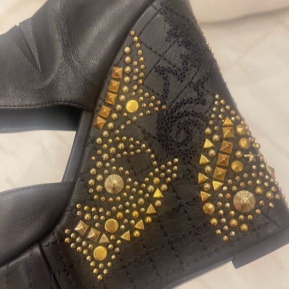 Authentic Versace wedges - Picture 3 of 13